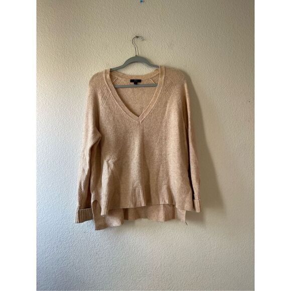 J crew camel tan v neck sweater merino wool and alpaca blend sweater size large - Picture 1 of 6